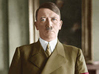 Гитлер был бисексуалом, садомазохистом и импотентом одновременно: ЦРУ рассекретило доклад об увлечениях фюрера, в том числе Гессом
