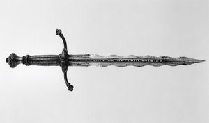 История холодного оружия: Пламенеющий меч, пламенеющий кинжал и другие