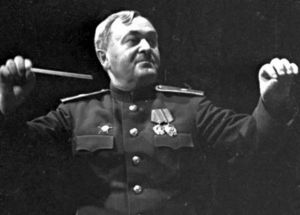 Зачем Сталин во разгар войны изменил гимн СССР