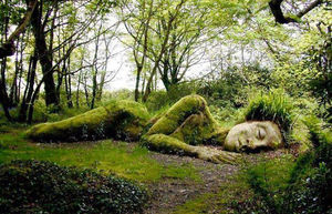 Какие тайны хранит спящая дева в садах Хелигана - месте, где оживают легенды Древней Англии