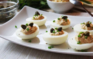 5 начинок для фаршированных яиц, которые не стыдно будет подать на праздничный стол