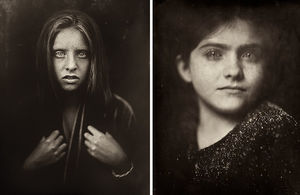 Фотограф делает мрачные портреты с помощью 170-летнего метода съемки