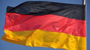 Половина атомных электростанций Германии прекратила свою работу