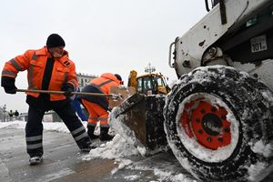 Более 36 тысяч километров дорог Подмосковья очистили от снега за сутки