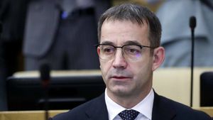 Дмитрия Певцова внесли в санкционный список Евросоюза