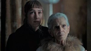 «Бабушка»: геронтохоррор про жуткую старушку с недобрым взглядом