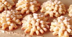 Хрустящее творожное печенье «Хризантемы»