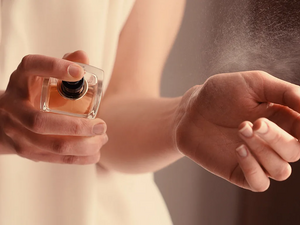 Как сохранить стойкость парфюма на теле