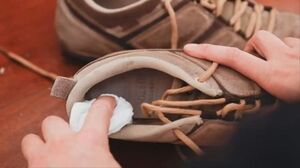 10 приемов, с которыми обувь перестанет вонять и причинять неудобства