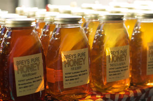 10 необычных свойств мёда, о которых ты не подозревал! Это полезно знать каждому.