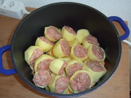 Фаршированный мясом картофель, пошаговый рецепт на ккал, фото, ингредиенты - Галина