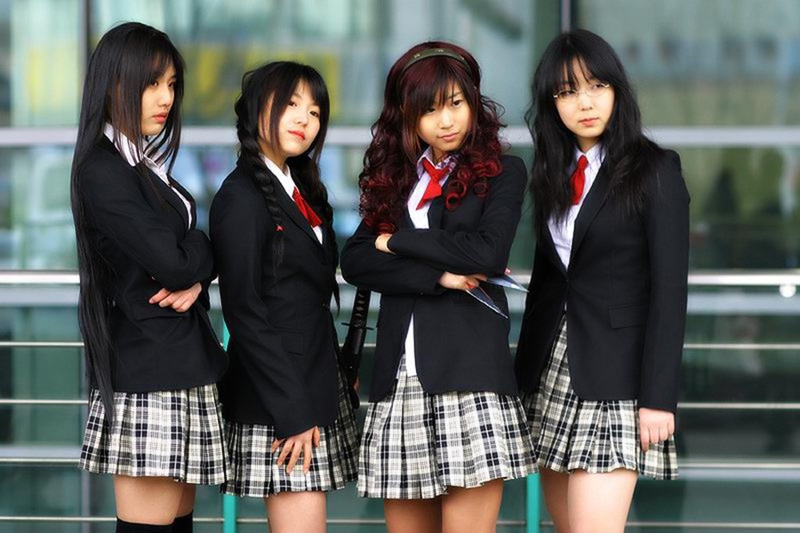 Asian schoolgirl rates bestfriends dick