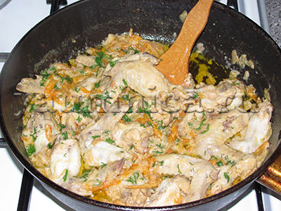 Фаршированные и тушеные крылышки индейки рецепт – Основные блюда. «Еда»