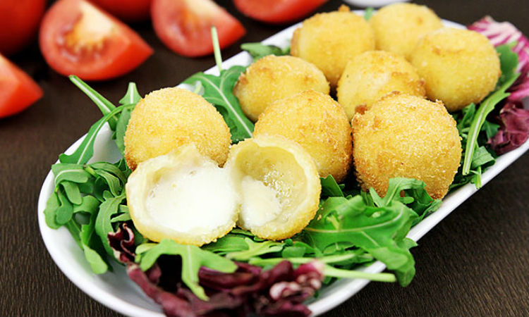Сырные шарики в духовке рецепт с фото пошагово