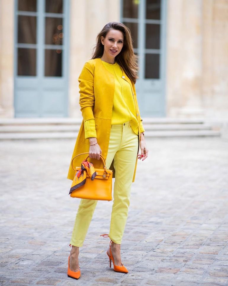 Желтые брюки сочетания по цвету