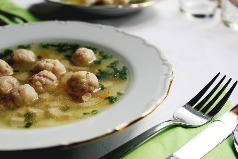 Как сделать бульон прозрачным: секреты приготовления идеального супа