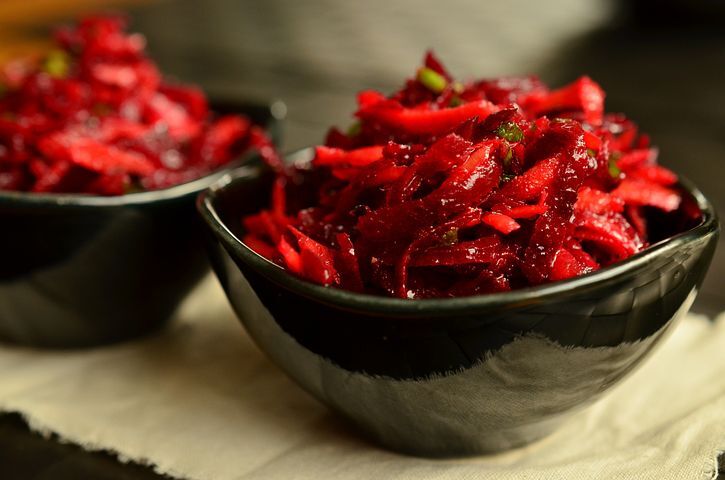https://s.mediasole.ru/cache/content/data/images/2853/2853008/red-beets-1383758__480.jpg