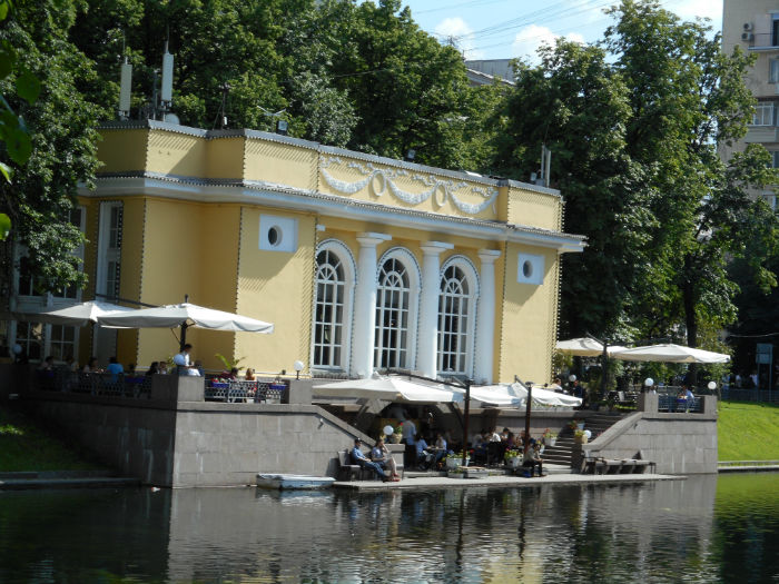 Ресторан на патриарших прудах