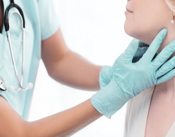 Когда следует обратиться к эндокринологу: важные сигналы организма