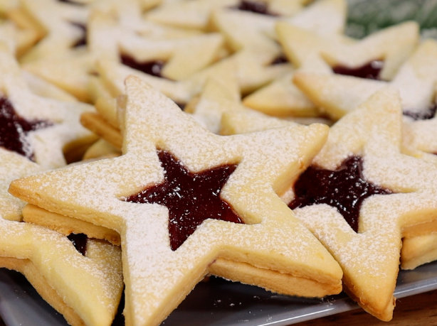 Лёгкий новогодний десерт – печенье «Звёзды». Секреты идеального песочного теста