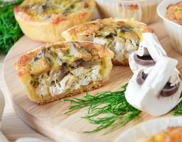 Киш с курицей и грибами