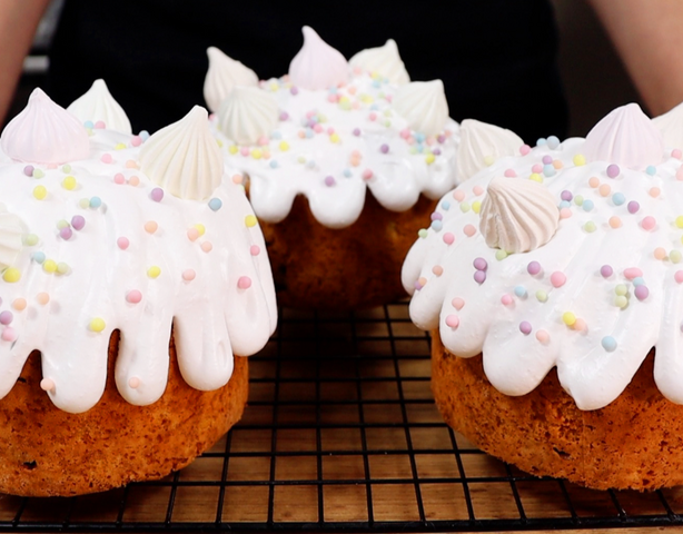 Всегда получается – проверенный рецепт кулича, который не опадает и не крошится