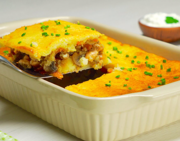 Картофельная запеканка с курицей и грибами