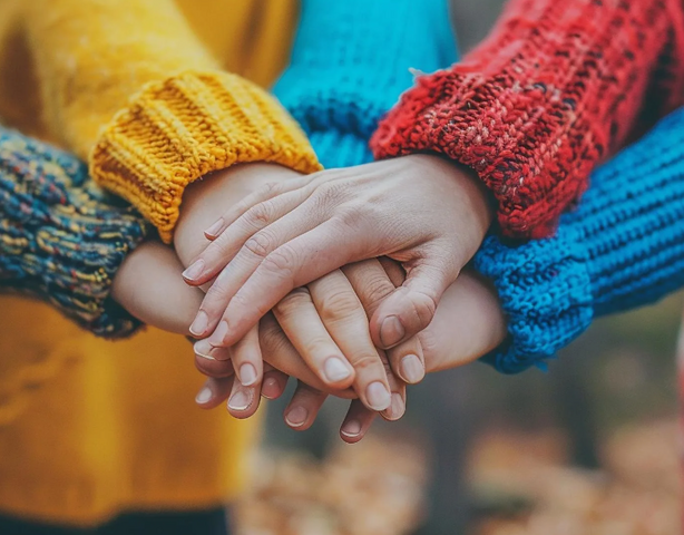 10 признаков фальшивой дружбы: как понять, что рядом не тот человек