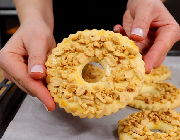 Те самые песочные кольца из детства. Секреты идеального теста