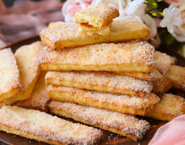 Творожные палочки к чаю: простое печенье с маком