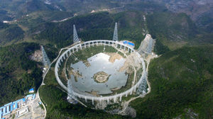 Крупнейший радиотелескоп в мире потребовал «человеческих жертв»