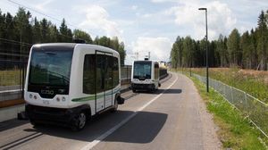Автобусы без водителей начнут перевозить пассажиров в мае