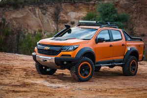 Chevrolet показал боевой Colorado и люксовый Trailblazer