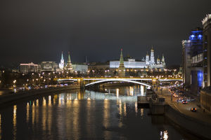 В Москве началось, как и всё сакральное, это происходило ночью