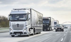 Самоуправляемые грузовики Mercedes Benz отправились в своё первое путешествие