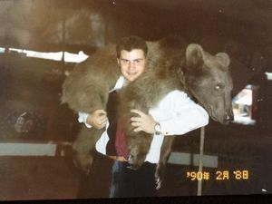 Домашний медведь Степан из Москвы