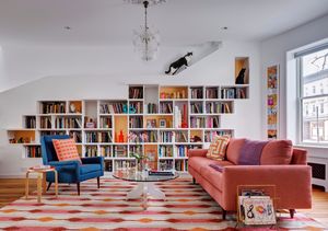 Дом для любителей книг и кошек в Бруклине
