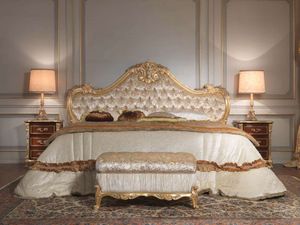 Кровать из вишни, покрытая золотом, прогулочная яхта - или куда тратят деньги российские госкомпании