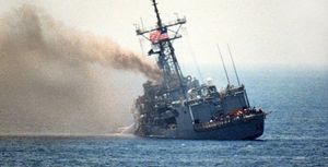 Эсминец США в Сирии готовится утонуть