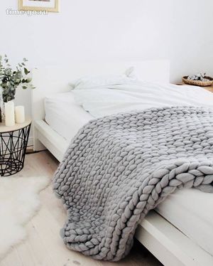 Вяжем огромное одеяло своими руками