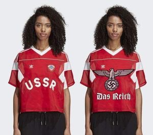 Adidas начали продавать одежду с надписью «СССР», но это сравнили с фашистской символикой