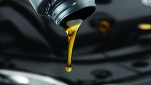 Как правильно выбрать масло для двигателя?