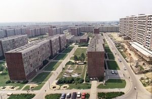 Почему в СССР строили в основном 9-этажки?