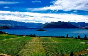 В Гленорчи Новой Зеландии построен эко-кемпинг, функционирующий на солнечной энергии, в месте, которое было фоном трилогии «Властелин Колец»