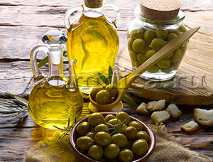 Оливки на нашем столе – состав и польза
