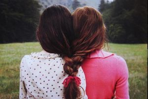Письма Еве: “Женская дружба тоньше, потому и рвется легче”