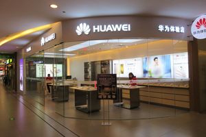 Huawei только за месяц открыла 123 магазина
