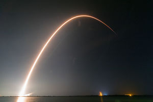 Этой ночью SpaceX впервые повторно запустит ракету версии Block 5