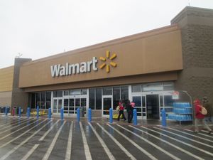 Кассир в walmart похвалил ее. Но, правда действительно трогательна…