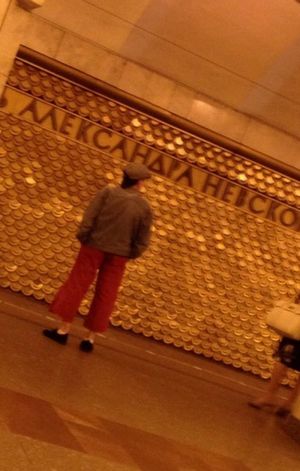 Модники и модницы московского метро (16 фото)